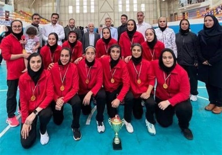 محراب هلال احمر قهرمان لیگ برتر هاکی بانوان شد محراب هلال احمر قهرمان لیگ برتر هاکی بانوان شد