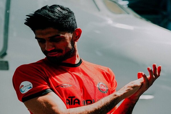 نقش پررنگ اسماعیلی فر روی گل پرسپولیس/العملود علیه مدافع میلیاردی نقش پررنگ اسماعیلی فر روی گل پرسپولیس/العملود علیه مدافع میلیاردی