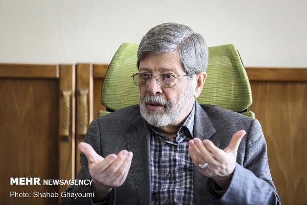 انتقاد از پزشکانی که شیرخشک را توصیه می کنند انتقاد از پزشکانی که شیرخشک را توصیه می کنند
