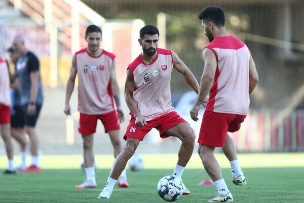 واکنش هافبک پرسپولیس به جدایی/ با تمام توان تلاش می کنم + عکس واکنش هافبک پرسپولیس به جدایی/ با تمام توان تلاش می کنم + عکس