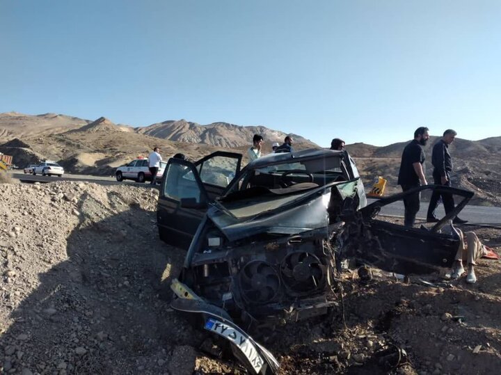 تصادف ۲ خودرو در سمنان ۶ مصدوم برجای گذاشت تصادف ۲ خودرو در سمنان ۶ مصدوم برجای گذاشت