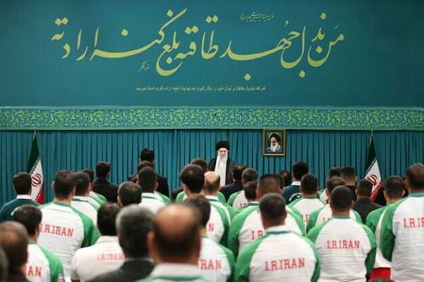 روایت قهرمان پارالمپیک از دیدار با رهبری روایت قهرمان پارالمپیک از دیدار با رهبری