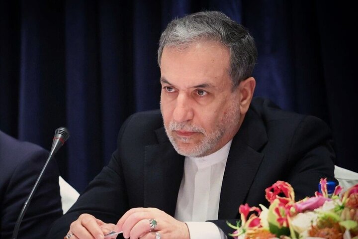 عراقچی:گفتگو باالسیسی سازنده بود/دیدگاه ایران مصر به هم نزدیک است عراقچی:گفتگو باالسیسی سازنده بود/دیدگاه ایران مصر به هم نزدیک است
