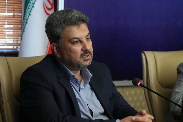 برق نیروگاههای تجدیدپذیر ۱۰ برابر قیمت از مشترکان خریداری میشود برق نیروگاههای تجدیدپذیر ۱۰ برابر قیمت از مشترکان خریداری میشود