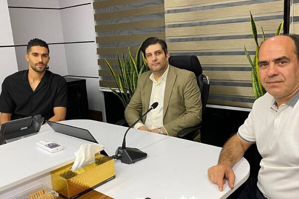 بازگشت حسینی به تمرینات استقلال/ کاپیتان راهی امارات می شود بازگشت حسینی به تمرینات استقلال/ کاپیتان راهی امارات می شود