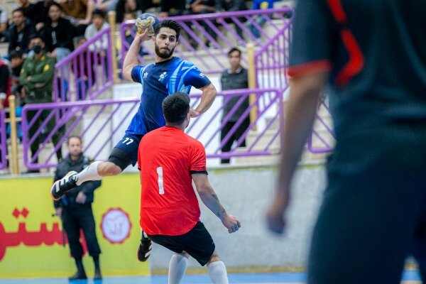پیروزی مس و طلاییها/ اولین پیروزی نیروی زمینی با مربی جدید پیروزی مس و طلاییها/ اولین پیروزی نیروی زمینی با مربی جدید
