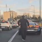زورگیر خشن که با چاقو به ماشین حمله کرده بود بازداشت شد زورگیر خشن که با چاقو به ماشین حمله کرده بود بازداشت شد