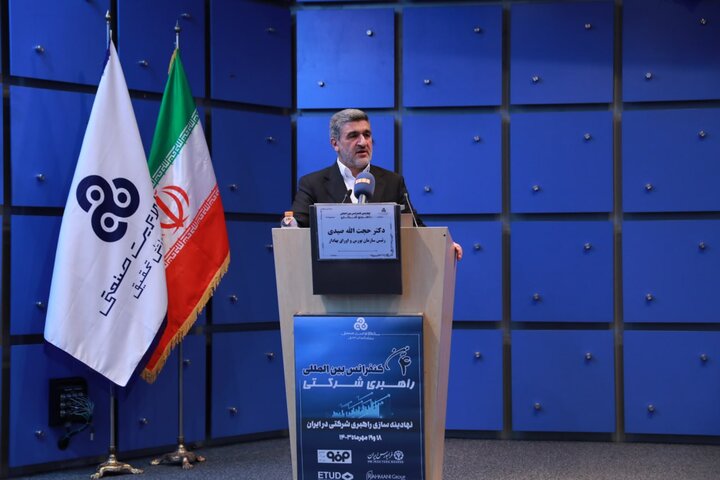 وظیفهمان ایجاد توازن میان بازیگران اقتصادی است وظیفهمان ایجاد توازن میان بازیگران اقتصادی است