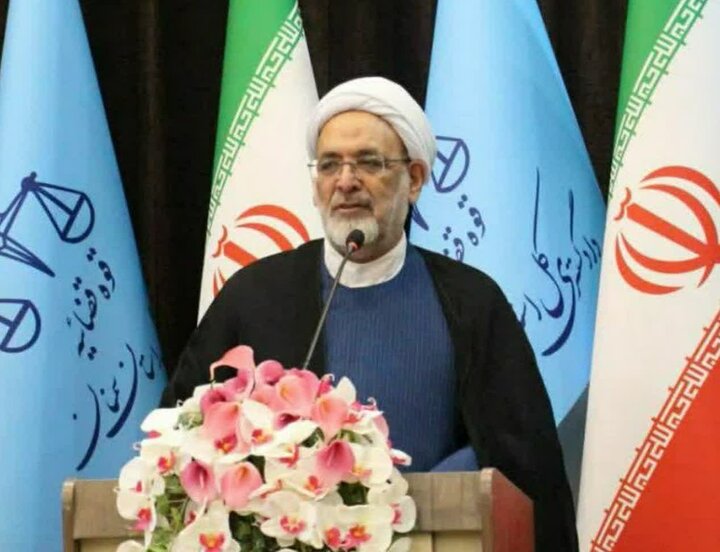۲ کارمند دستگاههای اجرایی در مهدیشهر دستگیر شدند ۲ کارمند دستگاههای اجرایی در مهدیشهر دستگیر شدند