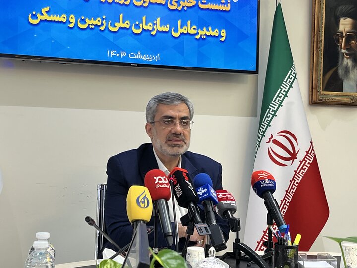 کارگران خانهدار میشوند کارگران خانهدار میشوند