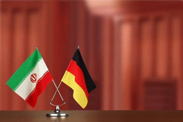 تمامی خدمات کنسولی در سفارت ایران در برلین متمرکز میشود تمامی خدمات کنسولی در سفارت ایران در برلین متمرکز میشود
