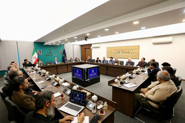 تاکید وزیر فرهنگ و ارشاد برای بررسی مجدد برخی اسناد هنری تاکید وزیر فرهنگ و ارشاد برای بررسی مجدد برخی اسناد هنری