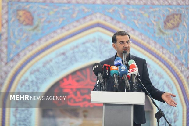 روزانه تا یک تن طلا از فرودگاه امام وارد کشور میشود روزانه تا یک تن طلا از فرودگاه امام وارد کشور میشود