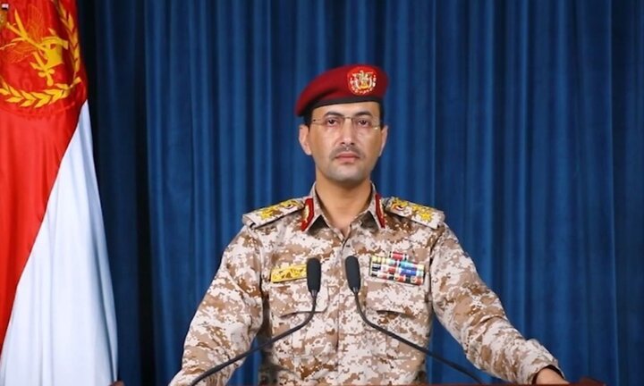 یحیی سریع: فرودگاه بن گورین را با موشک بالستیک فلسطین۲ هدف قرار دادیم یحیی سریع: فرودگاه بن گورین را با موشک بالستیک فلسطین۲ هدف قرار دادیم