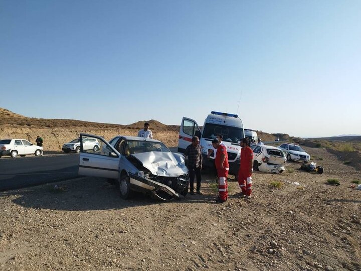 ترمز بریدن کامیون در محور ماهشهر –سربندر؛ برخورد با ۲۱ خودرو ترمز بریدن کامیون در محور ماهشهر –سربندر؛ برخورد با ۲۱ خودرو