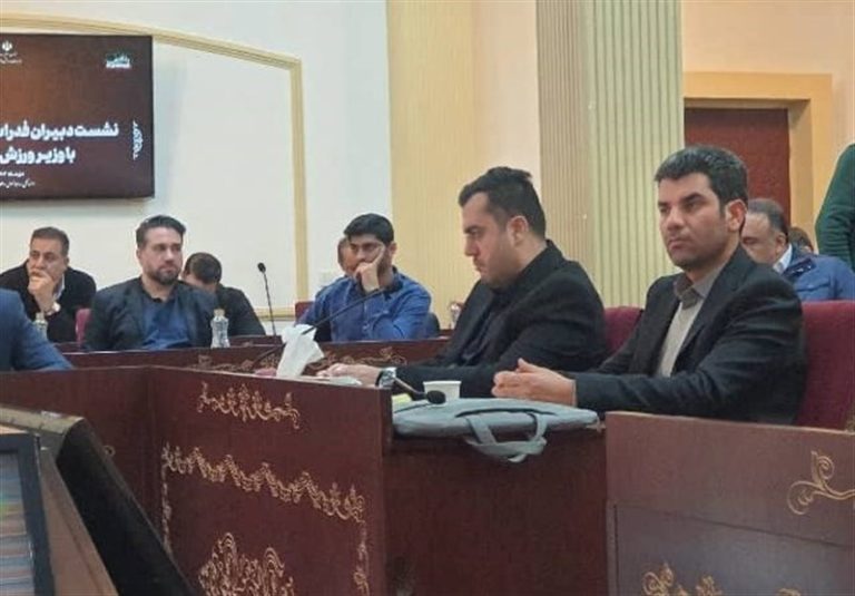 تشکیل کمیسیون ورزشی برای بررسی علت مصدومیت بانوی یخنورد تشکیل کمیسیون ورزشی برای بررسی علت مصدومیت بانوی یخنورد