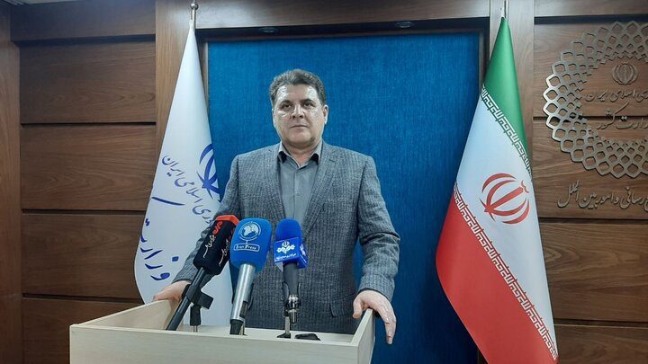زینیوند: احزاب را مشاورین بیمزد و منت دولت میدانیم زینیوند: احزاب را مشاورین بیمزد و منت دولت میدانیم