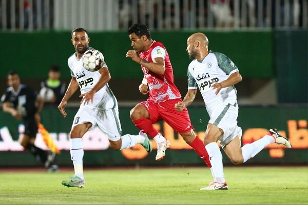 پرسپولیس – ذوبآهن؛ باقری در آستانه «هتتریک»؛ چشم مدعیان به «یزد» پرسپولیس – ذوبآهن؛ باقری در آستانه «هتتریک»؛ چشم مدعیان به «یزد»
