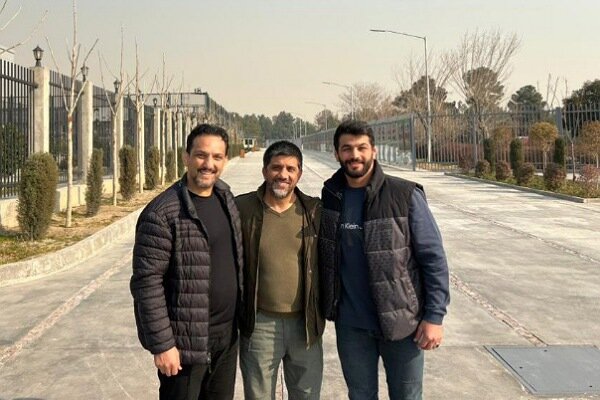 حضور دارنده ۱۰ مدال المپیک و جهان در فدراسیون کشتی حضور دارنده ۱۰ مدال المپیک و جهان در فدراسیون کشتی