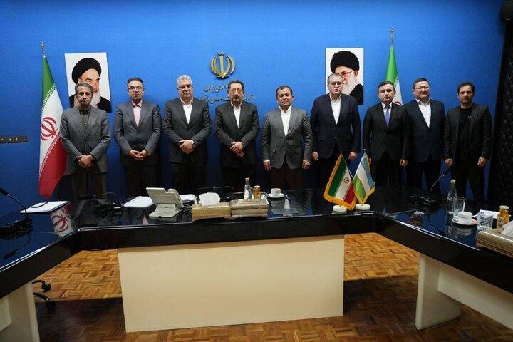 بازرگانان ازبکستان با وزیر صنعت، معدن و تجارت دیدار کردند بازرگانان ازبکستان با وزیر صنعت، معدن و تجارت دیدار کردند