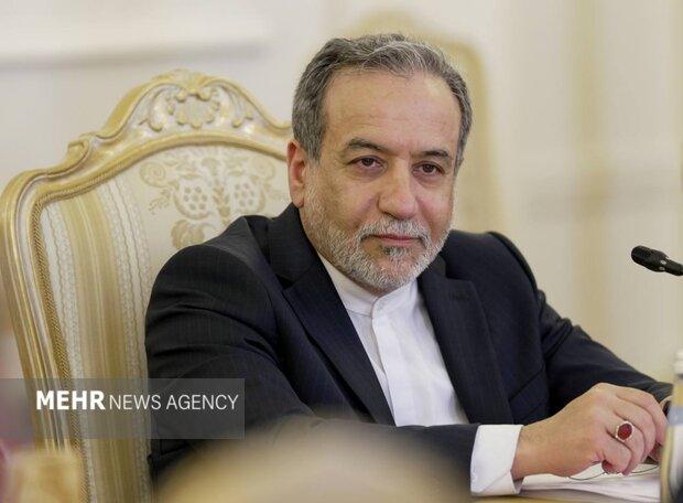 عراقچی:حق داشتن چرخه کامل سوخت هستهای را داریم عراقچی:حق داشتن چرخه کامل سوخت هستهای را داریم