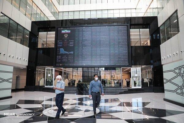 توقف معاملات ۲ شرکت بزرگ خودروساز در بورس توقف معاملات ۲ شرکت بزرگ خودروساز در بورس