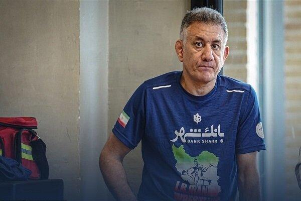 صحبتهای سرمربی تیم کشتی جوانان در مورد قهرمانی تیم در آسیا صحبتهای سرمربی تیم کشتی جوانان در مورد قهرمانی تیم در آسیا