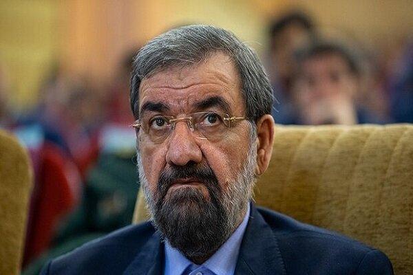 محسن رضایی: دعواهای جناحی، بازی در زمین دشمن است محسن رضایی: دعواهای جناحی، بازی در زمین دشمن است