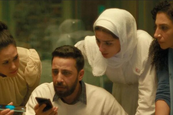 حمایت برد پیت و خواکین فینیکس از فیلمی درباره غزه حمایت برد پیت و خواکین فینیکس از فیلمی درباره غزه