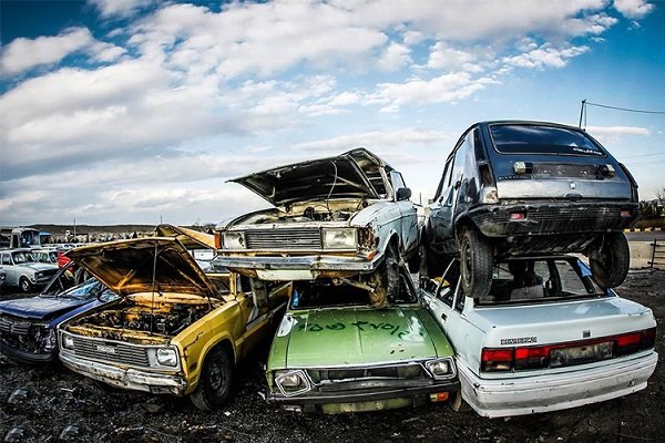 روند اسقاط خودروهای فرسوده تسریع میشود روند اسقاط خودروهای فرسوده تسریع میشود