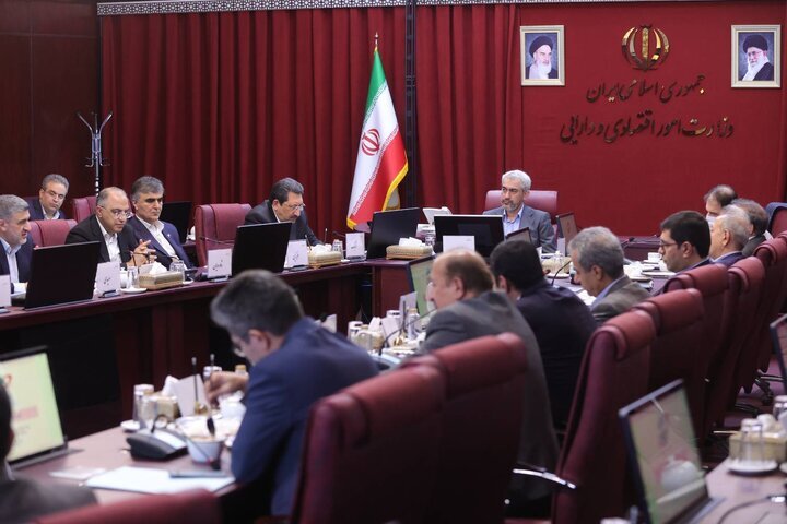 پیشنویس دستورالعمل آئیننامه داخلی شورایعالی بورس تصویب شد پیشنویس دستورالعمل آئیننامه داخلی شورایعالی بورس تصویب شد