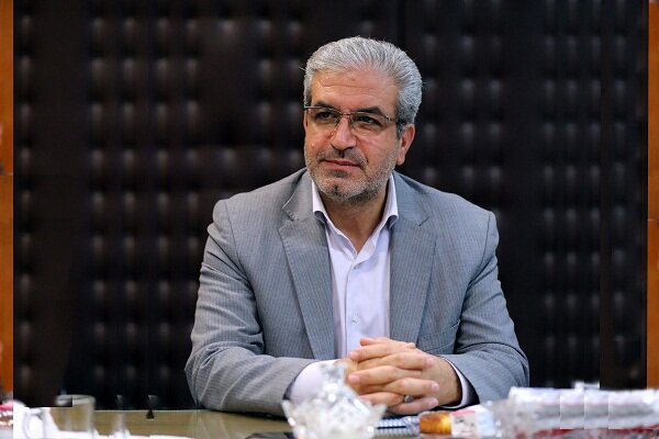 دبستان شهیدرجایی هفتتپه شوش به میز و دیگر امکانات آموزشی تجهیز شد دبستان شهیدرجایی هفتتپه شوش به میز و دیگر امکانات آموزشی تجهیز شد