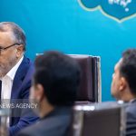 صنعت در و پنجره ایران به خودکفایی رسیده و ظرفیت صادرات دارد صنعت در و پنجره ایران به خودکفایی رسیده و ظرفیت صادرات دارد