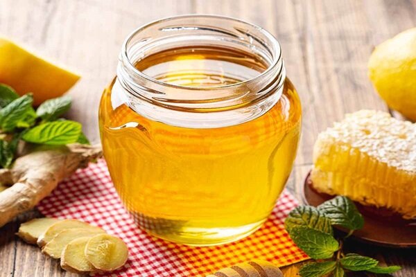 مصرف عسل در دوران بارداری خطری برای جنین ندارد مصرف عسل در دوران بارداری خطری برای جنین ندارد