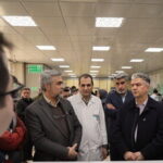 حضور مدیران وزارت بهداشت در بیمارستان فارابی تهران و عیادت از مجروحان حوادث اخیر حضور مدیران وزارت بهداشت در بیمارستان فارابی تهران و عیادت از مجروحان حوادث اخیر