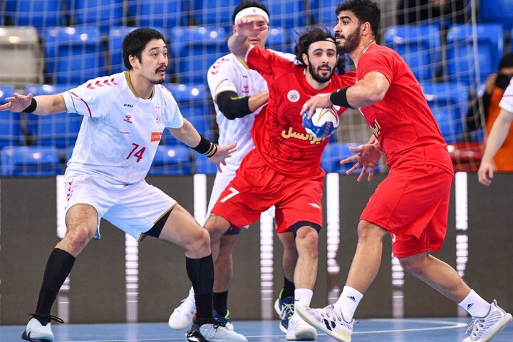 شکست تلخ هندبال ایران برابر ژاپن/ حسرت گلی که در صدم ثانیه قبول نشد! شکست تلخ هندبال ایران برابر ژاپن/ حسرت گلی که در صدم ثانیه قبول نشد!