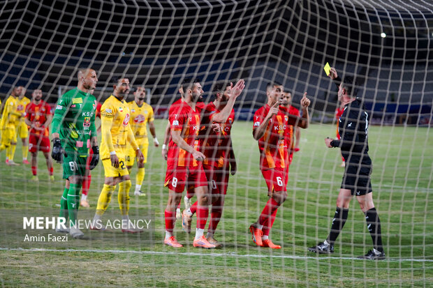 فولاد و گلگهر به تساوی رسیدند فولاد و گلگهر به تساوی رسیدند