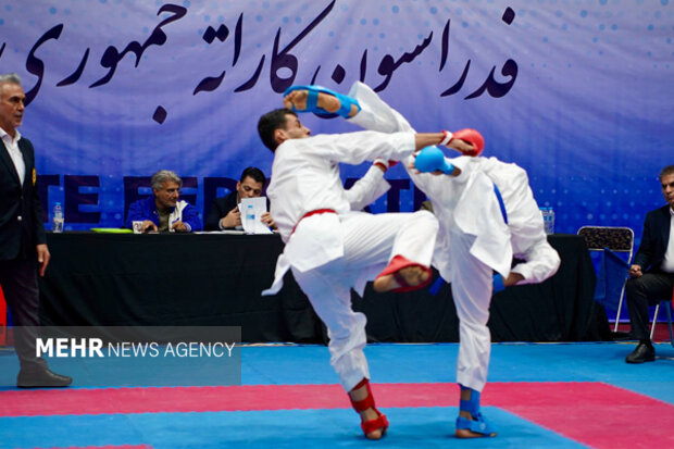 گنجزاده: تقابل جوانان و باتجربهها دیدنی بود/ تیم ملی ارث پدری نیست گنجزاده: تقابل جوانان و باتجربهها دیدنی بود/ تیم ملی ارث پدری نیست