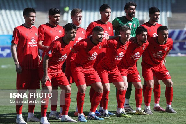 اعلام ترکیب ملوان و تراکتور برای دیدار امشب