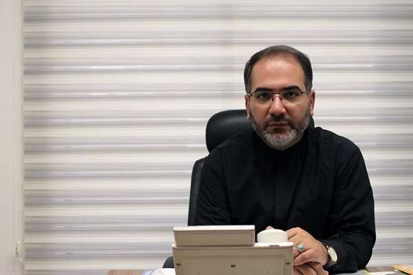 اکبری: بیانیه گام دوم انقلاب، رمز عبور جنگ ترکیبی دشمن است