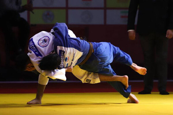 بنائیان به یک قدمی مدال طلا رسید/ نیکسرشت برای برنز تلاش میکند بنائیان به یک قدمی مدال طلا رسید/ نیکسرشت برای برنز تلاش میکند