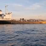 توقیف دو شناور متخلف قاچاق سوخت در خلیج فارس