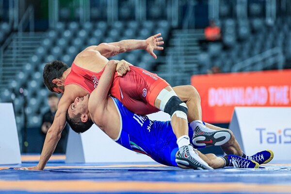 حسن یزدانی نایب قهرمان شد/یک طلا و ۲ برنز سهم آزادکاران