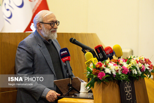 حضور ۳۰۰۰ نیروی آموزشدیده و مسلح وابسته آمریکایی و صهیونیستی در ۵۰۰ شهر در فتنه اخیر حضور ۳۰۰۰ نیروی آموزشدیده و مسلح وابسته آمریکایی و صهیونیستی در ۵۰۰ شهر در فتنه اخیر