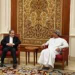 ورود وزیر امور خارجه کشورمان به مسقط