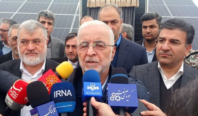 وزیر کشور: ایران امروز به یک کارگاه بزرگ تولید انرژی تجدیدپذیر تبدیل شده است