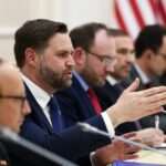 ونس: خط قرمزی در مذاکرات با ایران وجود ندارد!