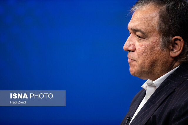 پاسخ‌های تاجرنیا درباره احضار ساپینتو، تمدید قرارداد آسانی و نیامدن سیدورف