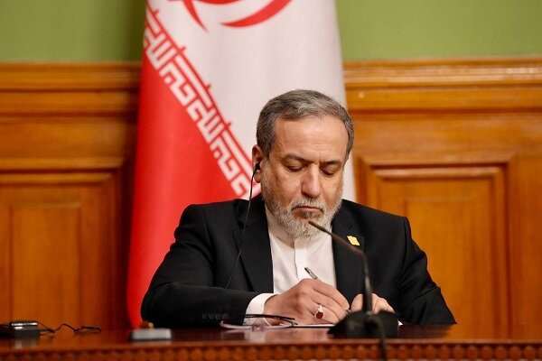 تماس تلفنی وزیر امور خارجه قبرس با عراقچی