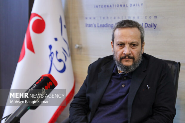 «دیوار دین» میرفتاح در راه است؛ ادای دین به بزرگان هنر و
ادب